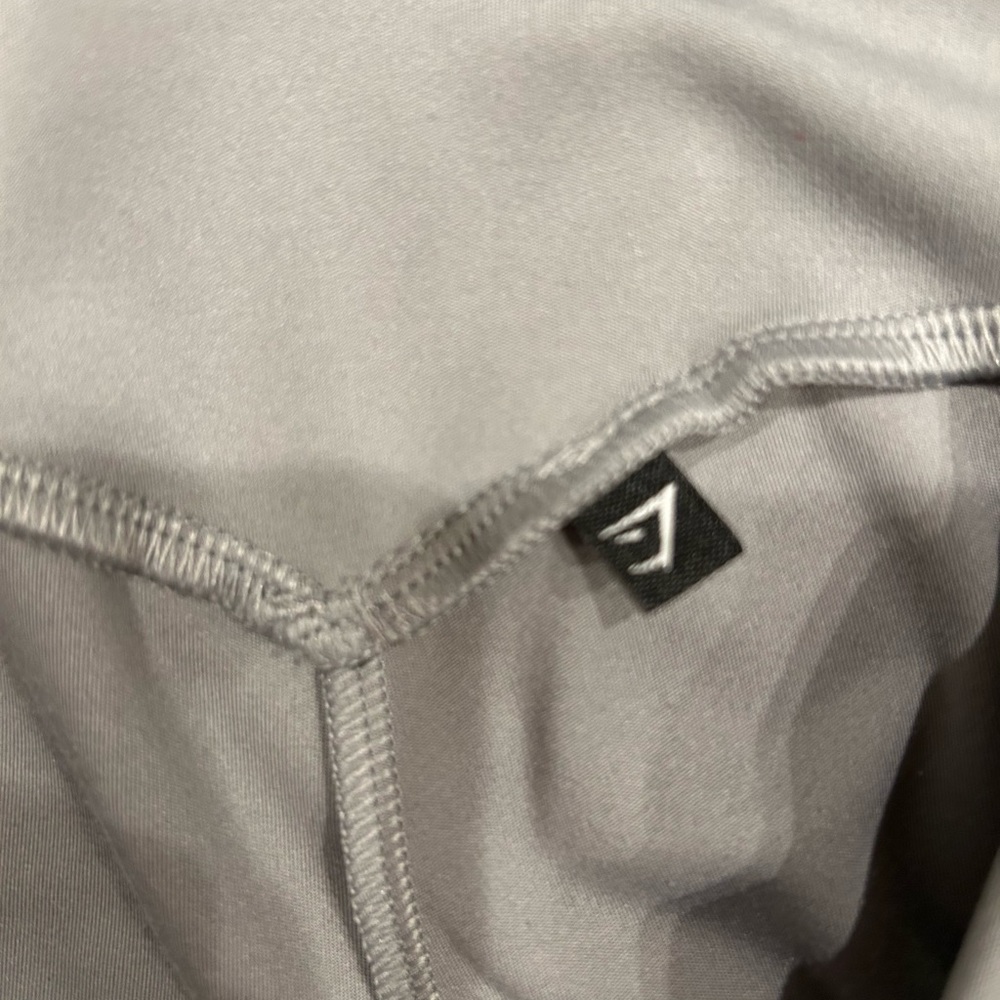 Gymshark women light grey cropped leggings. Size medium.